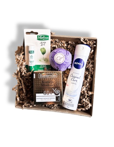 Zestaw Prezentowy dla Babci Dojrzałej Kobiety 4 Produkty Pielęgnacyjne