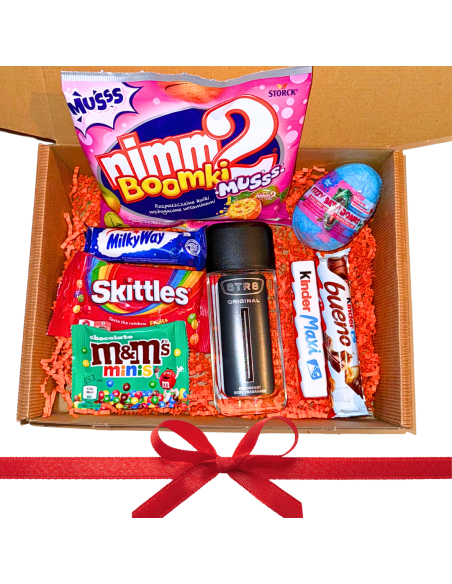 Zestaw Prezentowy dla Chłopca STR8 Słodycze i Zapach